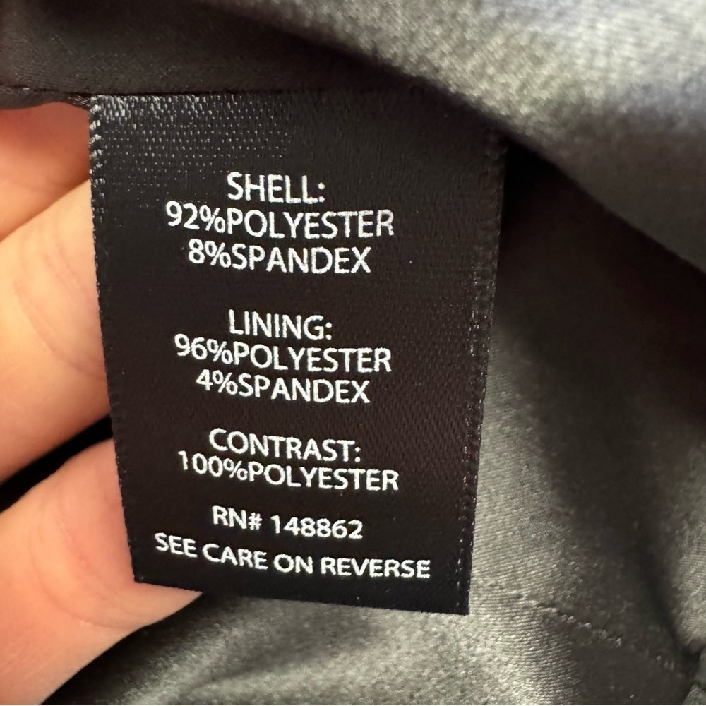 Torrid Studio Refined Crepe Satin Lapel Blazer Size 1X - Picture 6 of 6